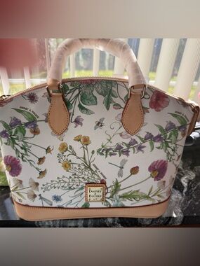 NWT Dooney & Bourke Botanical Zip Zip Satchel Floral Print